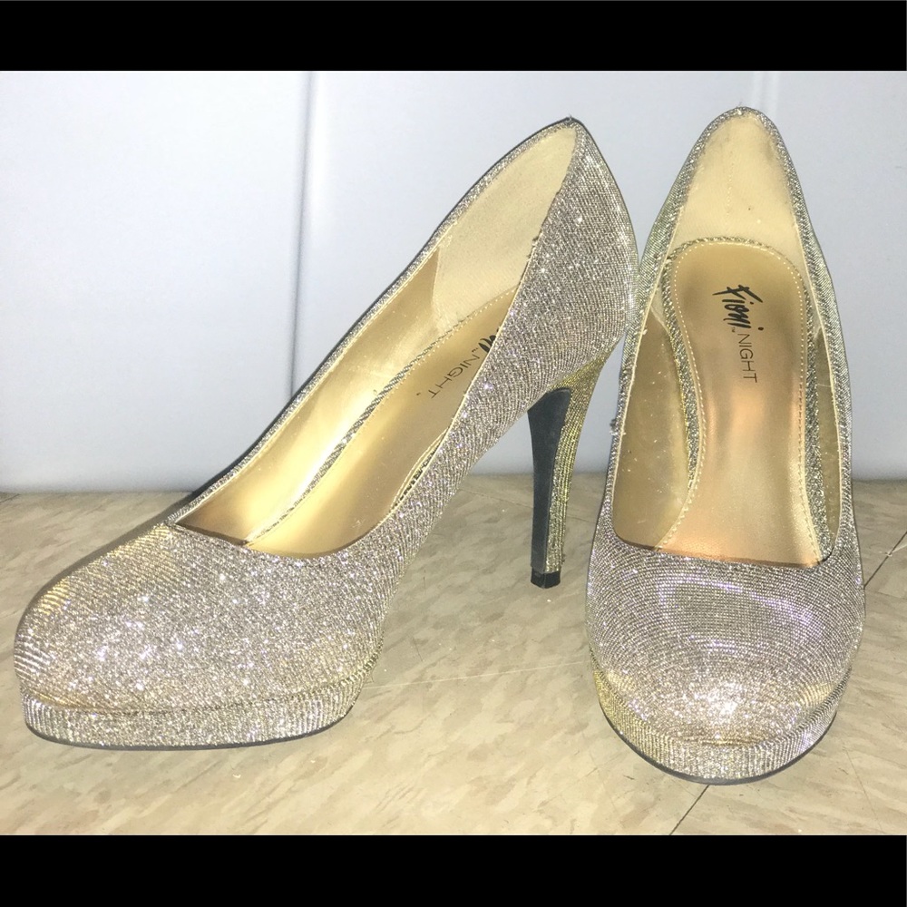 Heeled Pumps